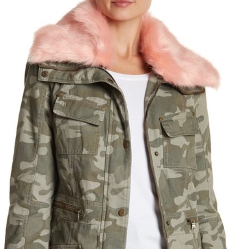 BNCI by Blanc Noir Faux Fur Collar parka